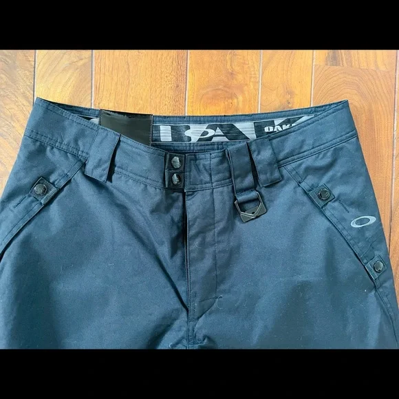 Oakley Ski / Snow Pant - Picture 2 of 6